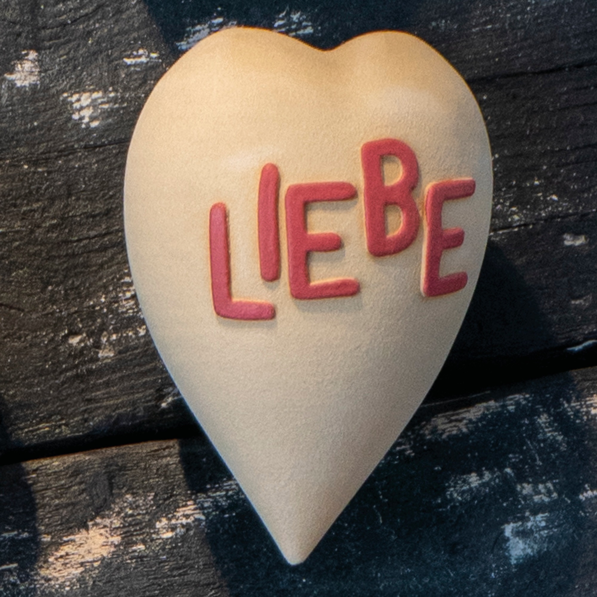 Heartbreaker "Liebe" (rot auf weiß)