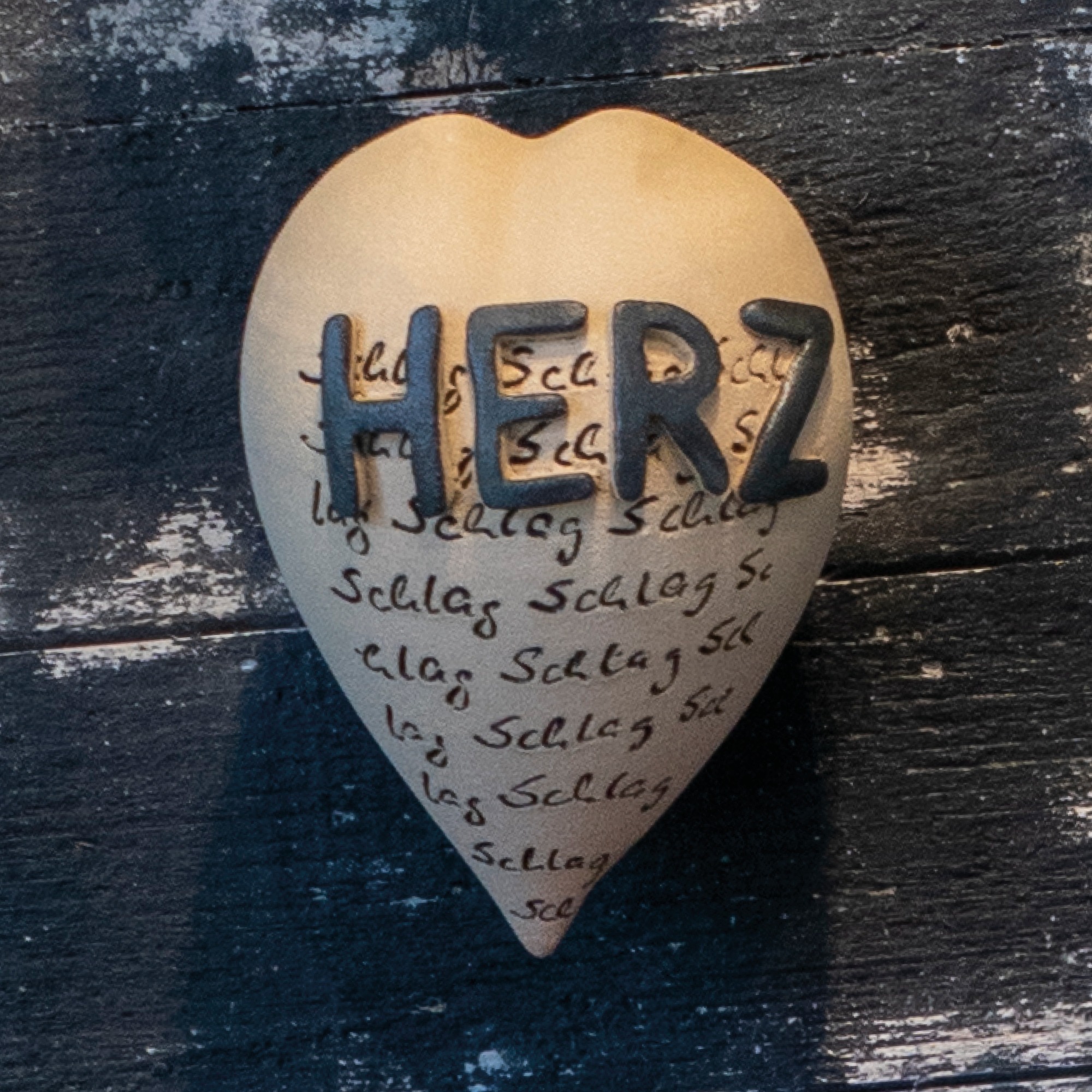 Heartbreaker "Herz" (Schwarz auf Lyrik)